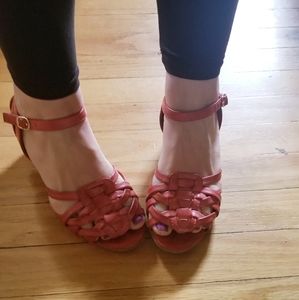 Trashed Croft and Barrow Strappy Peep Toe Wedge